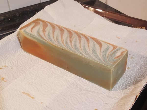 20201115_221730_FroehlicheWeihnachten_ausgeformt_oben_600.jpg