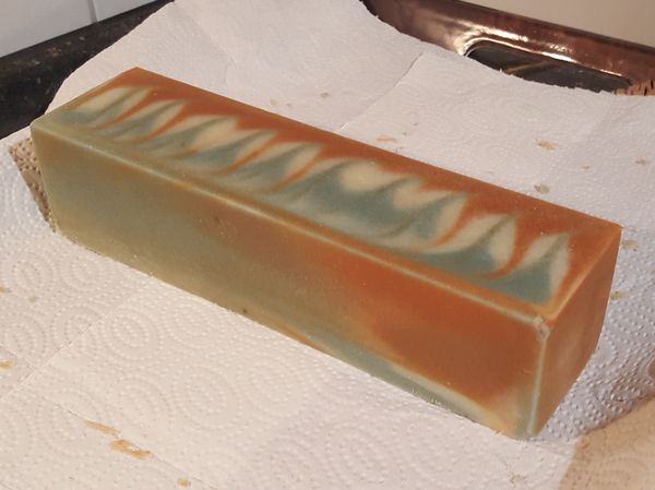20201115_221937_FroehlicheWeihnachten_ausgeformt_unten_gruen_600.jpg